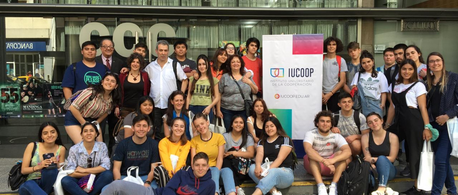 Estudiantes de Neuquén visitaron IUCOOP